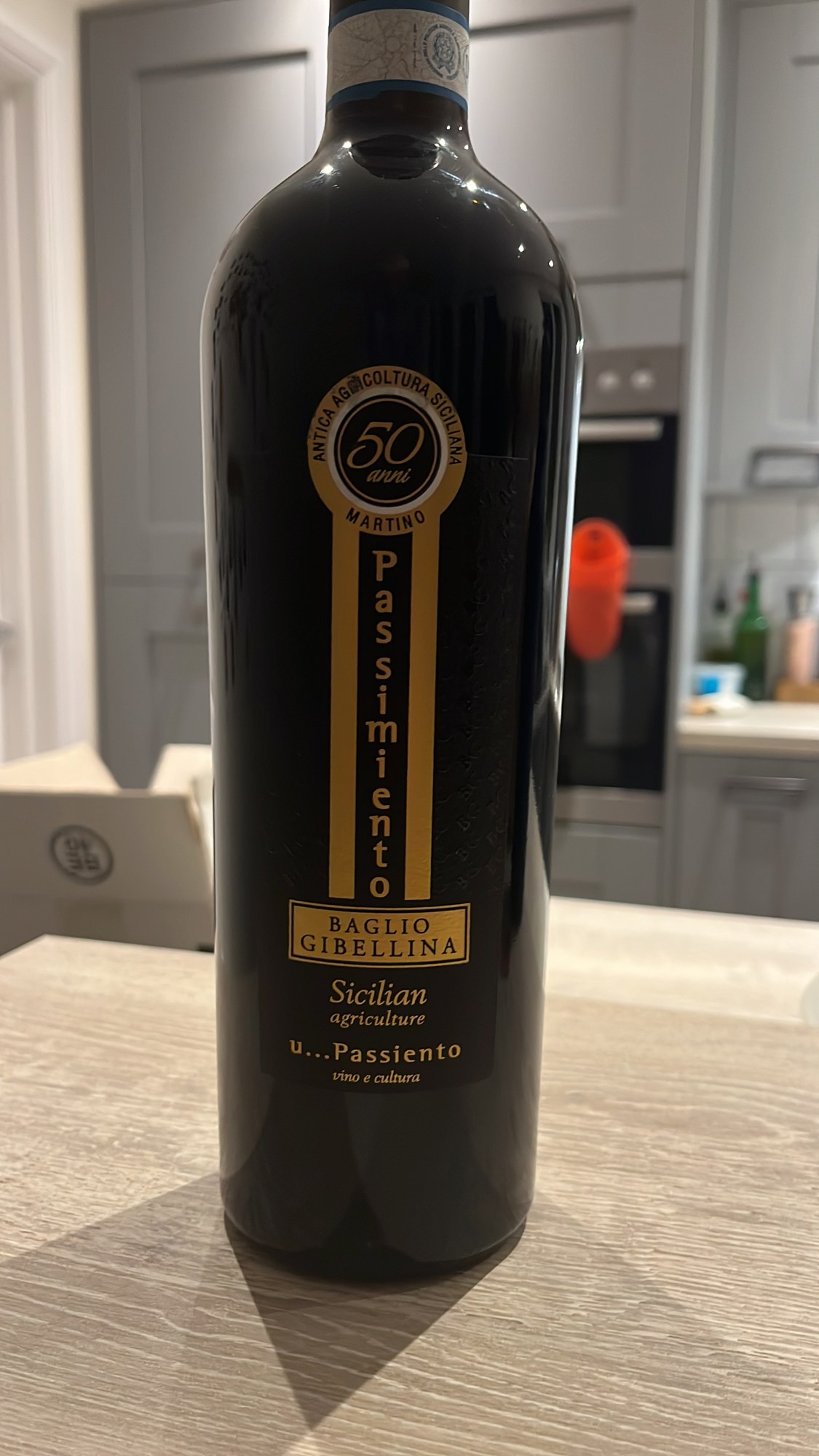 The u Passimiento bottle