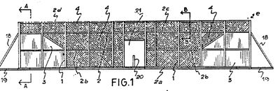 Patent drawing, Figure 1: a side view of a court enclosure, with transparent panels at each end, wire mesh between and a door in the middle of the side